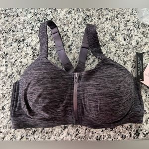 Victoria’s Secret Knockout Front Close Sports Bra 36DD
